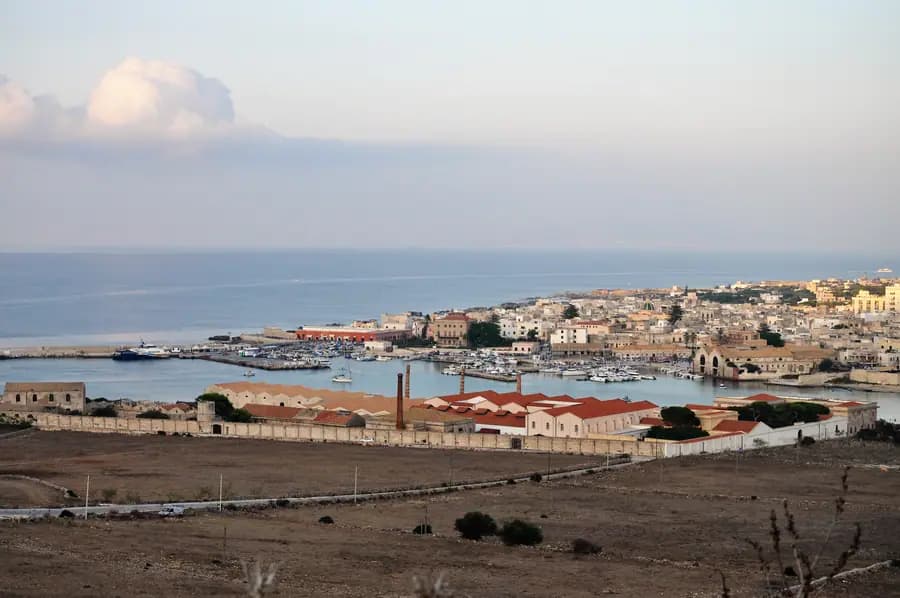 Trapani · Favignana — 1